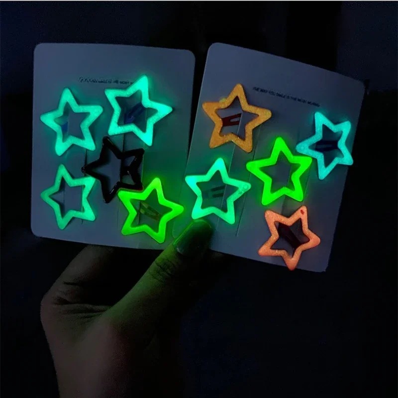 10 szt. kolorowych świecących  – Glow In Dark Stars recenzja i cena