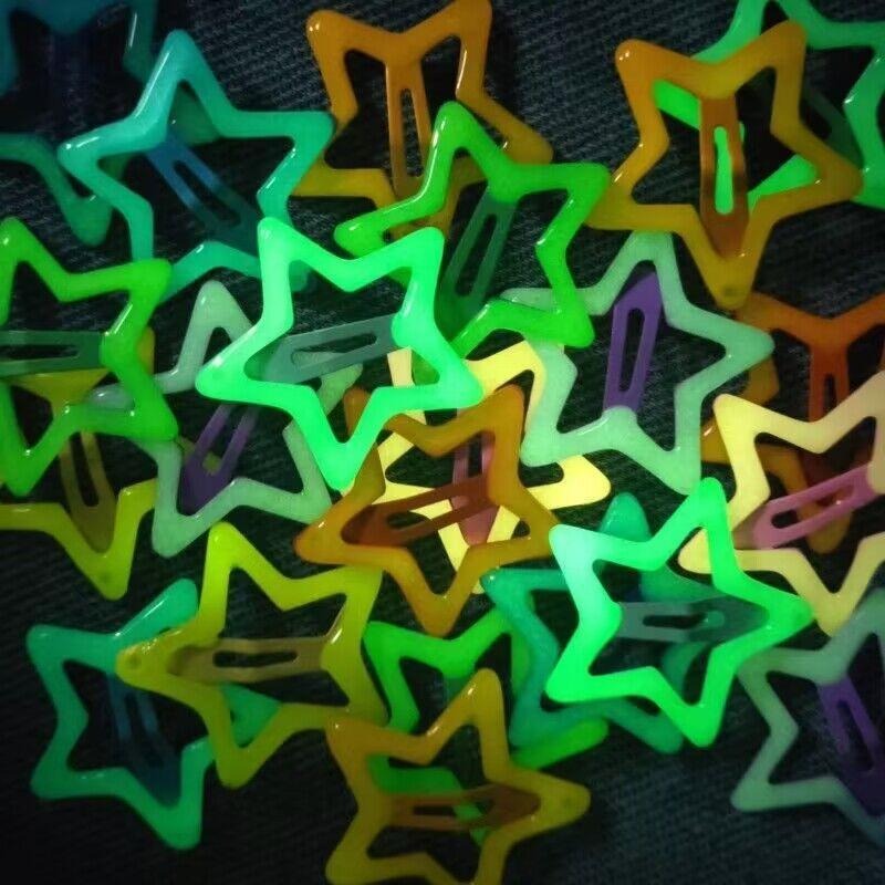 10 szt. kolorowych świecących  – Glow In Dark Stars recenzja i cena